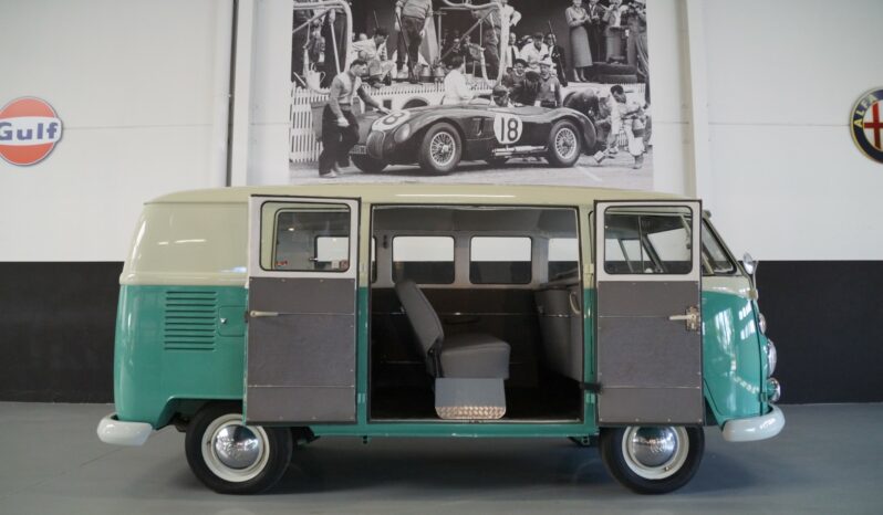 VOLKSWAGEN T1 Combi Bus (Model 231) Fully restored (1965) vol